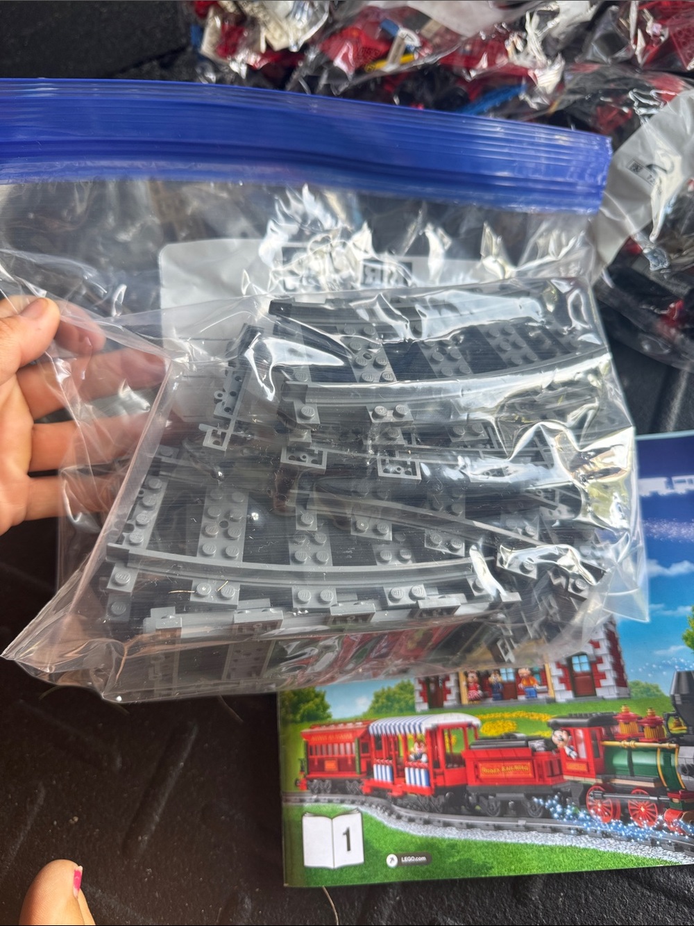 Lego Disney Train - Picture 4 of 9